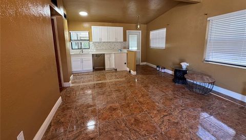 1930 WALTON STREET S