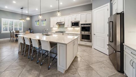 825 SEASCAPE PLACE