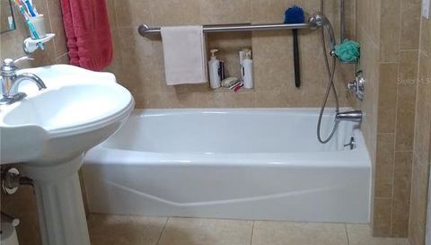 1416 SOUTHARD AVENUE