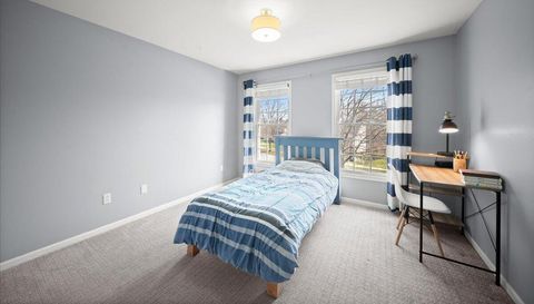 4299 Orchard Creek Dr SE