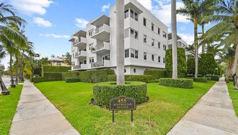 455 Australian Avenue