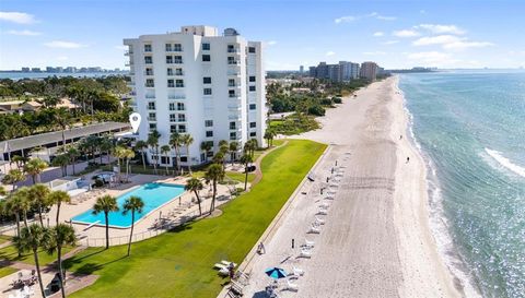 1000 Longboat Club Road