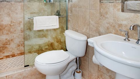 1850 S Ocean Dr APT 305