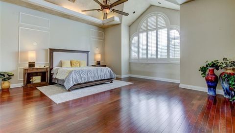 18605 Avenue Monaco