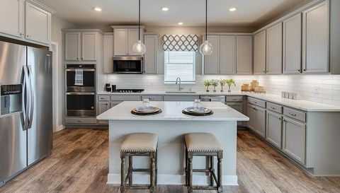 3195 Sunshine Curve NW