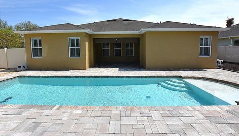 1977 WIND MEADOWS DRIVE