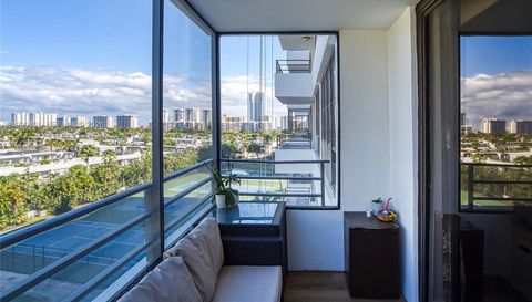 600 Three Islands Blvd