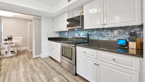 6630 Villa Sonrisa Dr  721