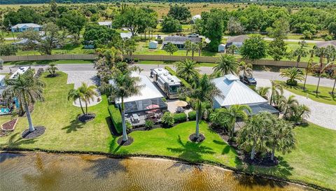 8789 SW SAND CRANE CIRCLE