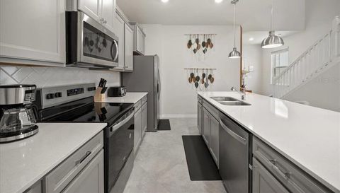 15952 CAPE CORAL LOOP