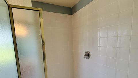 3145 Twisted Oak Loop