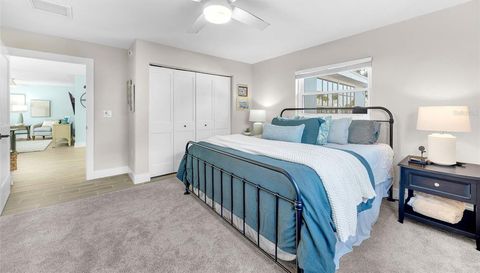 1015 SPINDLE PALM WAY