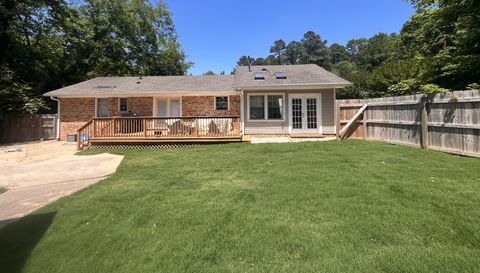 817 Chatham Ln