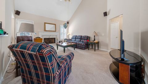 2403 Bluff Creek Overlook