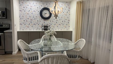 618 Bougainvillea Cir