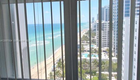 2751 N Ocean Dr
