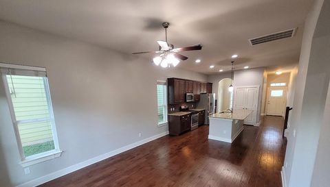 2404 Vintage Stave RD