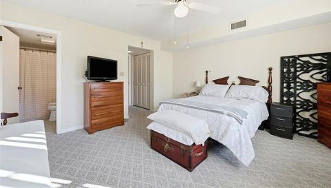 110 N TREMAIN STREET