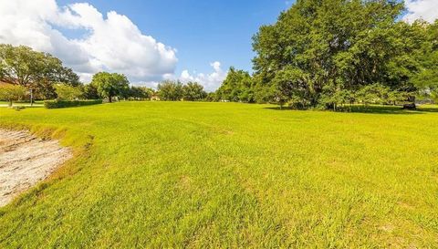 2811 Coastal Range Way