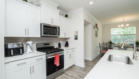 177 Sari St