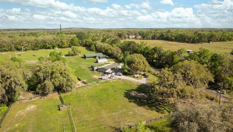 18530 LAKE LINDSEY ROAD
