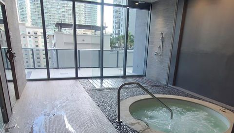 45 Sw 9th St
