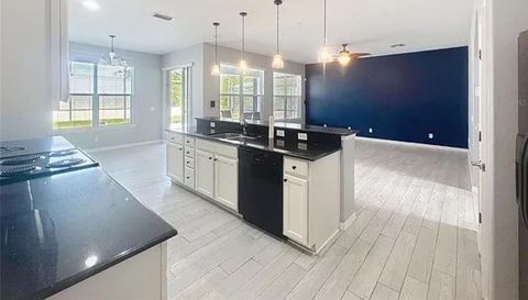 1476 LEXINGTON AVE