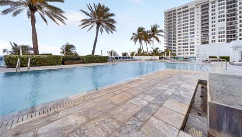 2711 N Ocean Dr