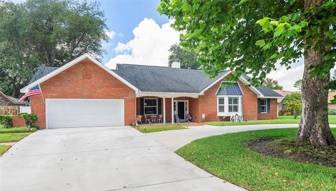 27 WINDING CREEK WAY