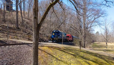 605 Toccoa Preserve Lane