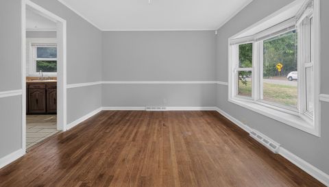 1603 17th St