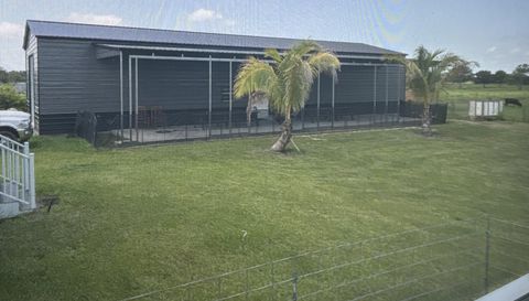 1071 S Header Canal Rd