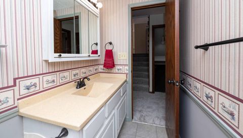 8125 Spring Valley Road