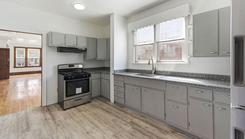 3252 E 136th Street