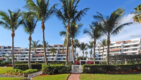 1465 GULF OF MEXICO DRIVE