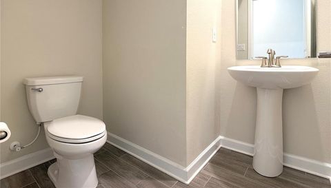 2638 CAMDEN PARK LOOP