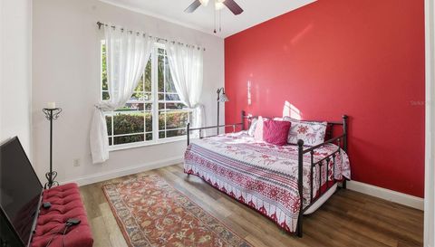 1733 W CAROLINE PATH