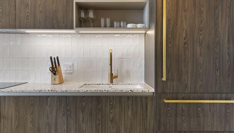 159 NE 6th St Penthouse 5008