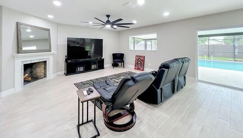 8078 Nicklaus Dr