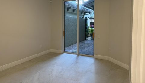 6536 Moorings Point Cir