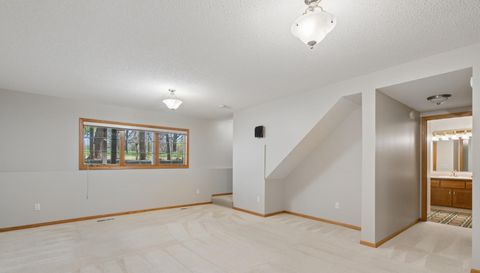 2640 Pine Ridge Drive