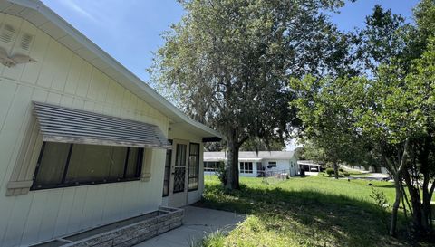 10081 SW 100th Ave