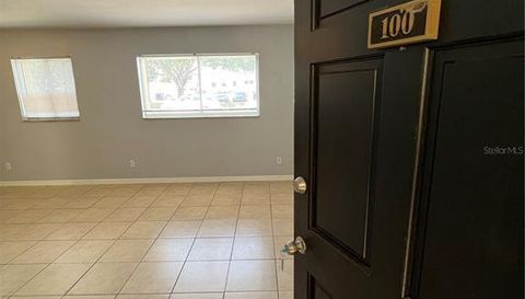 3206 W AZEELE STREET