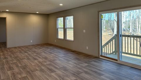 6008 Apple Wyrick Rd