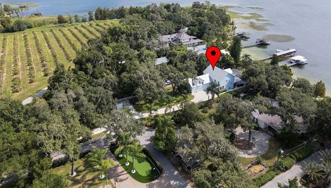 12428 Summerport