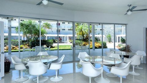 100 SANDS POINT ROAD