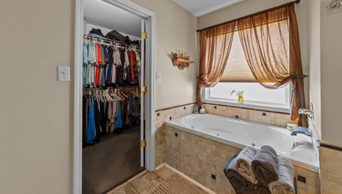 200 Silverbelle Blvd