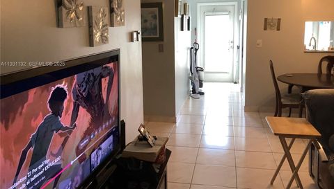 5181 W Oakland Park Blvd