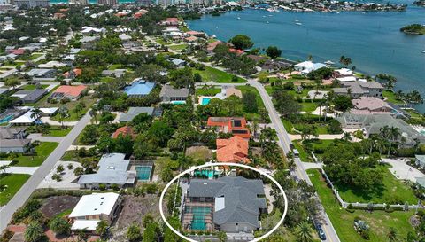 445 Bayshore