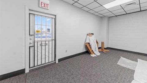 701 E Pearce Boulevard